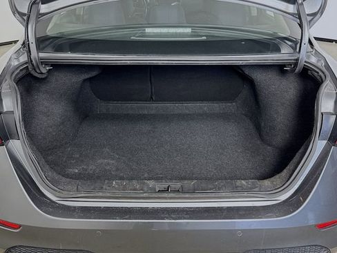 Used 2021 Nissan Sentra SV image 24