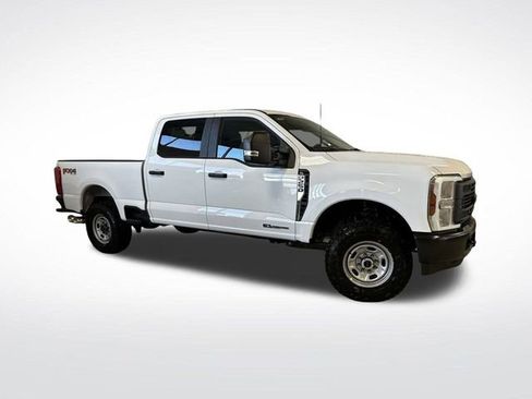 New 2026 Ford F250 XL w/ XL Off-Road Package image 37