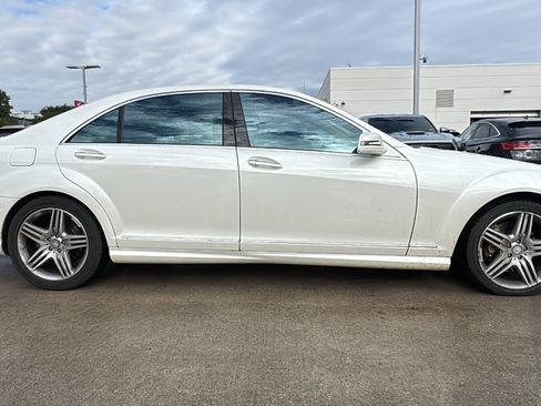 Used 2013 Mercedes-Benz S 550 image 8