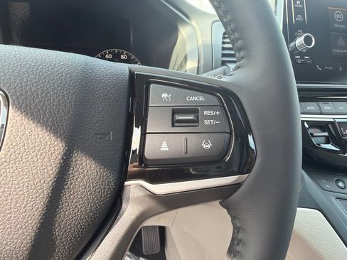 New 2026 Honda Odyssey EX-L image 15