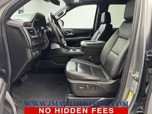 Used 2022 Chevrolet Tahoe LT w/ Luxury Package AWD/4WD image 13
