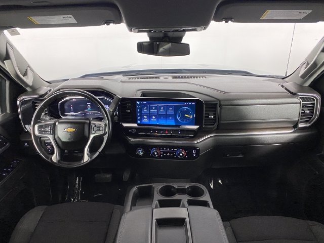 Used 2024 Chevrolet Silverado 1500 LT AWD/4WD image 13