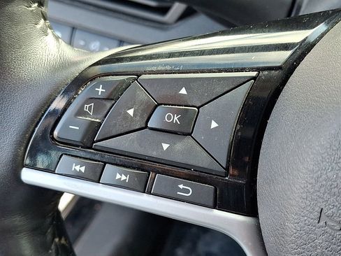 Used 2019 Nissan Altima 2.5 SV image 22