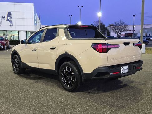 Certified 2022 Hyundai Santa Cruz SEL w/ Activity Package image 28