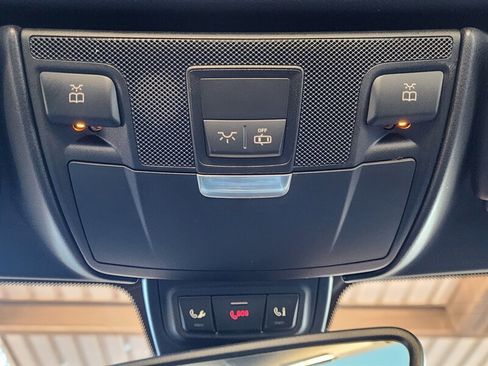 Used 2015 Mercedes-Benz SLK 250 w/ Premium Package image 67