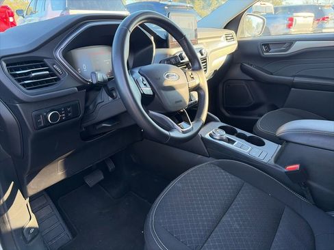 Used 2024 Ford Escape Active image 21