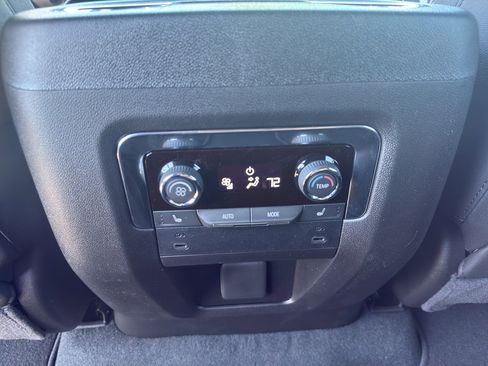 New 2026 Chevrolet Tahoe Premier w/ Sun And Tow Package AWD/4WD image 23