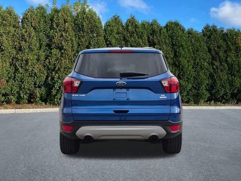 Used 2019 Ford Escape SE FWD image 5