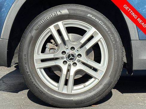 Used 2022 Mercedes-Benz GLA 250 w/ Premium Package Lite image 4