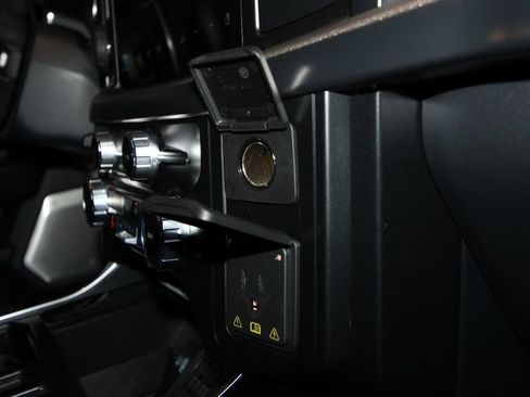 Used 2023 Ford F150 Raptor AWD/4WD image 28