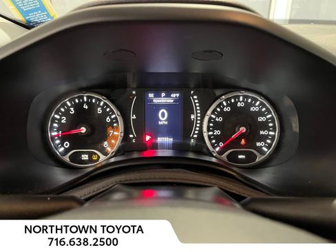 Used 2015 Jeep Renegade Latitude image 8