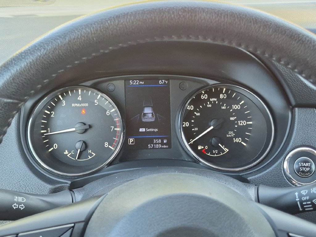 Used 2019 Nissan Rogue SV AWD/4WD image 13