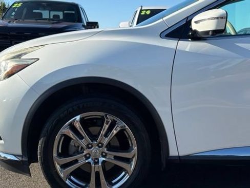Used 2016 Nissan Murano Platinum w/ Platinum Technology Package AWD/4WD image 4