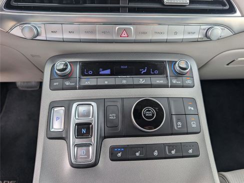Used 2021 Hyundai Palisade Limited FWD image 26