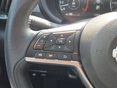 Used 2024 Nissan Kicks SV FWD image 21