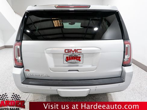 Used 2018 GMC Yukon XL SLT w/ Open Road Package RWD image 4