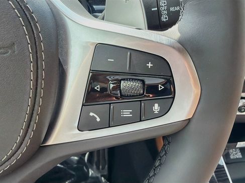 New 2027 BMW X7 xDrive40i w/ Executive Package AWD/4WD image 40