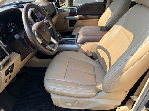 Used 2020 Ford F150 Lariat w/ Equipment Group 502A Luxury AWD/4WD image 12