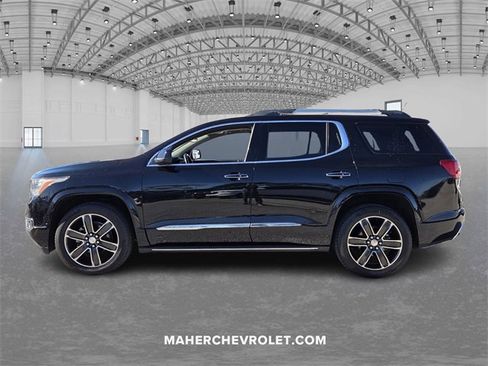 Used 2018 GMC Acadia Denali w/ LPO, Floor Liner Package image 4