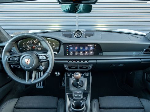 New 2026 Porsche 911 Carrera T image 24