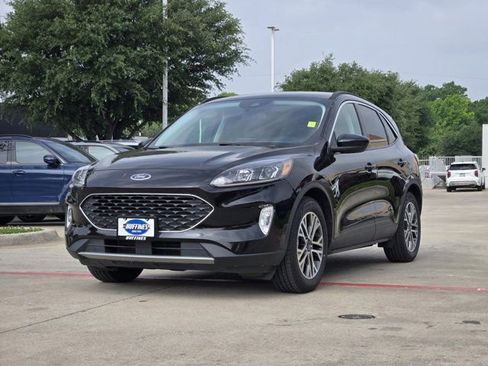Used 2021 Ford Escape SEL w/ Technology Package FWD image 3