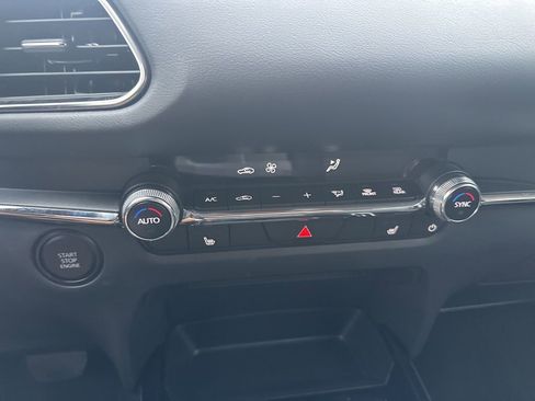 Used 2025 MAZDA CX-30 AWD 2.5 S w/ Preferred Package image 11