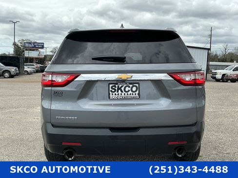 Used 2019 Chevrolet Traverse LS image 4