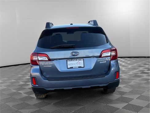Used 2015 Subaru Outback 2.5i Limited image 4