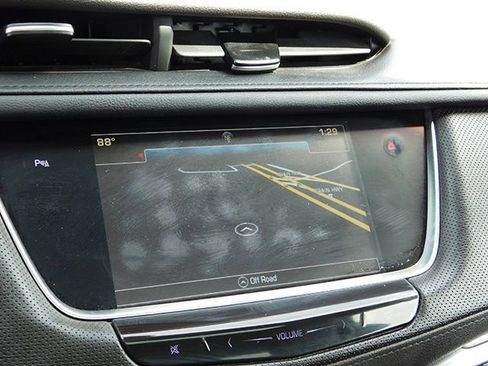 Used 2019 Cadillac XT5 Premium Luxury image 21