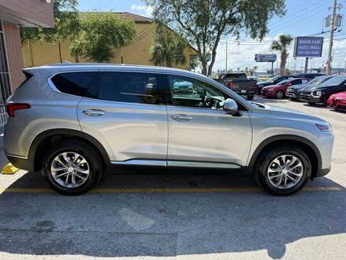 Used 2020 Hyundai Santa Fe SEL AWD/4WD image 4