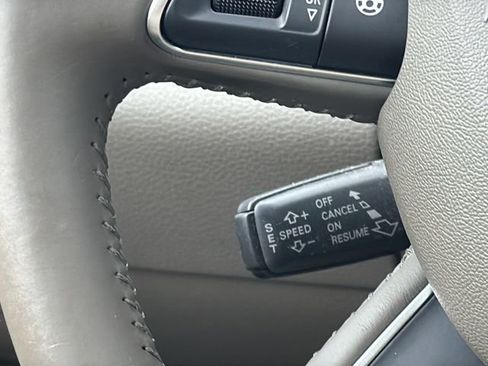 Used 2015 Audi Q7 3.0T S line Prestige AWD/4WD image 26