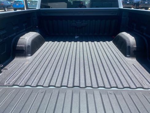 New 2026 Chevrolet Silverado 1500 Custom Trail Boss AWD/4WD image 23