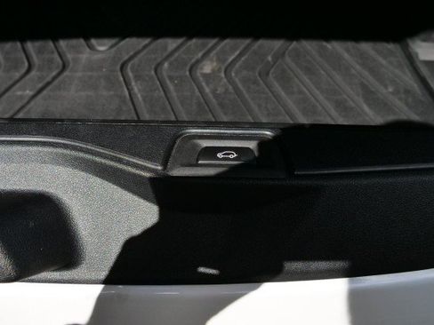 Used 2020 BMW X5 M w/ Executive Package AWD/4WD image 47