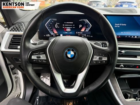 Used 2025 BMW X5 xDrive50e image 16