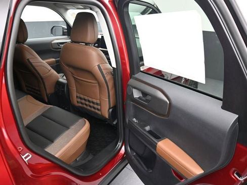 New 2026 Ford Bronco Sport Outer Banks w/ Sasquatch Outer Banks Package AWD/4WD image 14