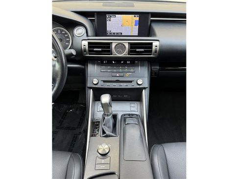 Used 2015 Lexus IS 250 w/ Navigation System Package image 11