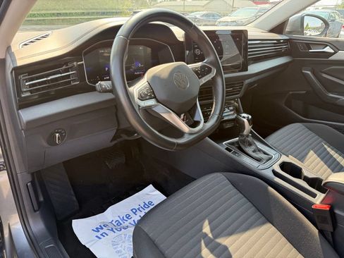 Used 2025 Volkswagen Jetta S FWD image 19