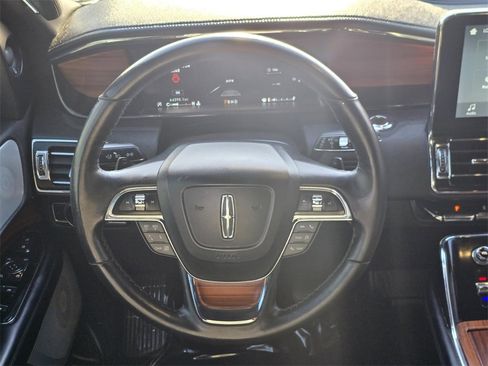 Used 2019 Lincoln Navigator Reserve w/ Cargo Package image 9