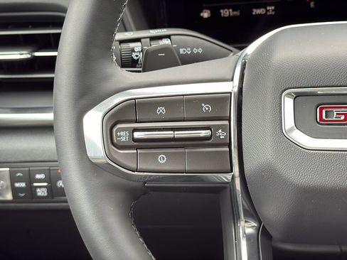 New 2026 GMC Terrain Elevation w/ Elevation Premium Package AWD/4WD image 19