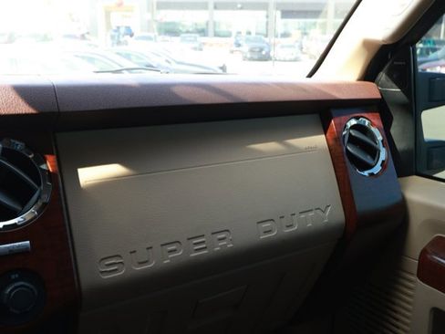 Used 2013 Ford F250 King Ranch image 25