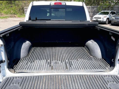 Used 2020 RAM 1500 Laramie AWD/4WD image 25