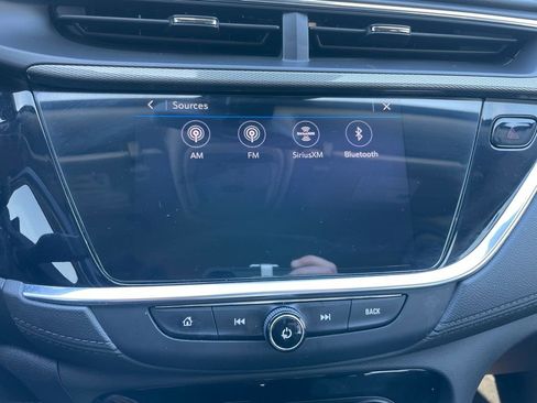 Used 2022 Buick Encore GX Preferred w/ Cold Weather Comfort Package AWD/4WD image 15