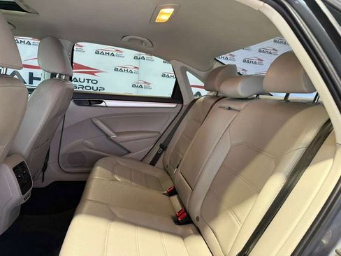 Used 2019 Volkswagen Passat 2.0T Wolfsburg FWD image 34
