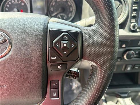 Used 2023 Toyota Tacoma TRD Sport AWD/4WD image 16