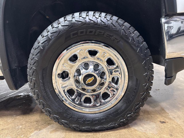 Used 2023 Chevrolet Silverado 3500 W/T w/ WT Convenience Package AWD/4WD image 37