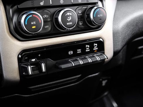 Used 2020 RAM 2500 Laramie image 23