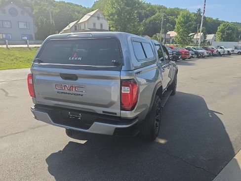 Used 2023 GMC Canyon Elevation w/ Elevation Premium Package AWD/4WD image 6