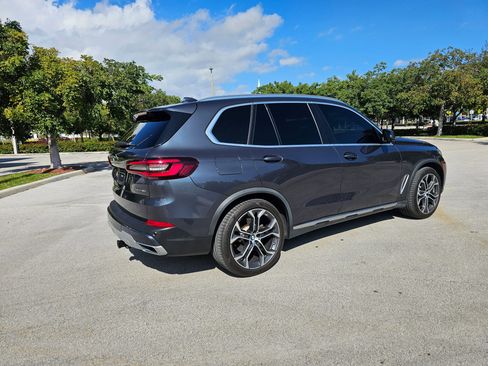 Used 2021 BMW X5 sDrive40i w/ Premium Package image 13
