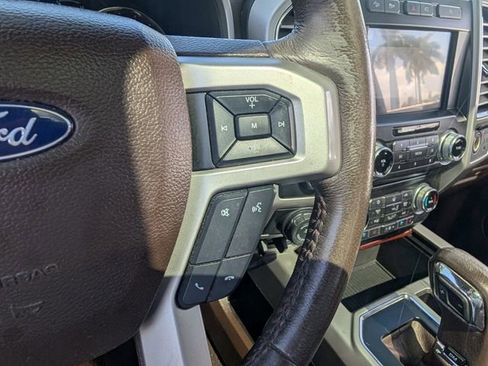 Used 2018 Ford F150 King Ranch w/ Equipment Group 601A Luxury AWD/4WD image 29