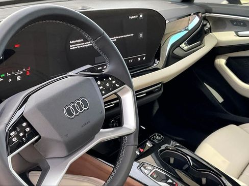 Used 2025 Audi A5 2.0T Premium Plus AWD/4WD image 18